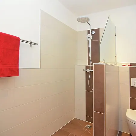 Apartment In Heinrichskirchen